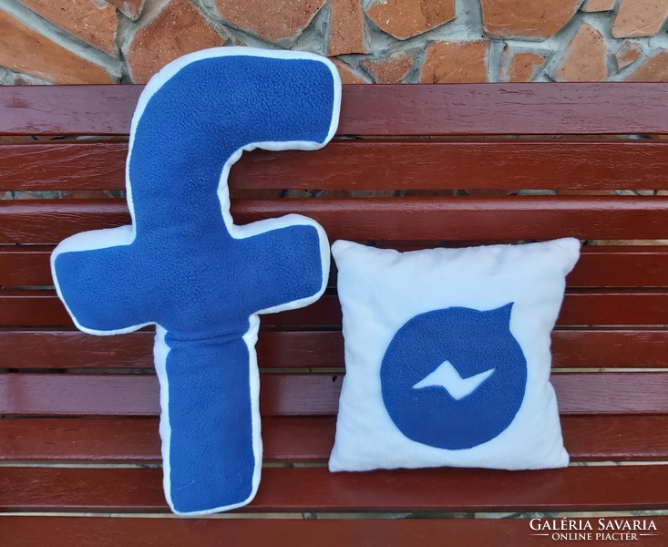 Facebook,Messenger párna ,párnák