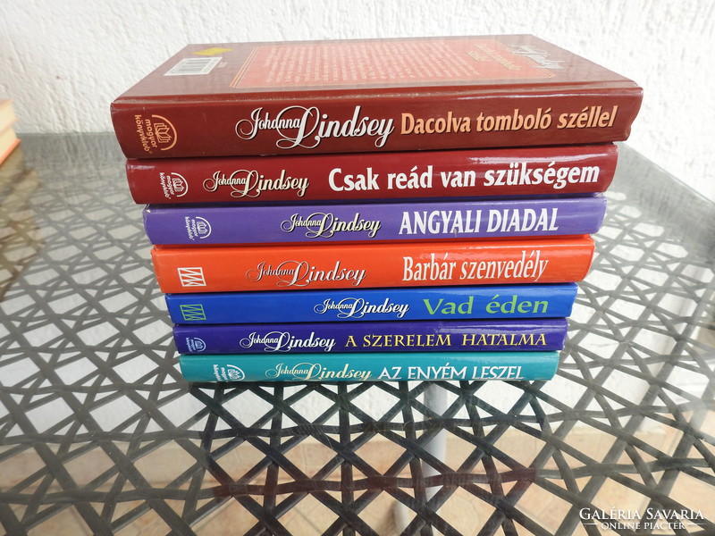 Johanna lindsey romance novels