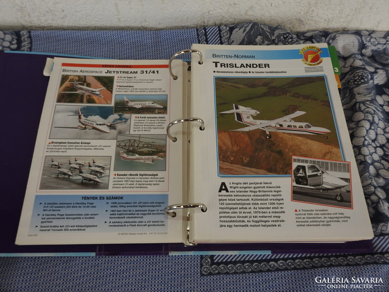A világ repülőgépei - kapcsos könyv