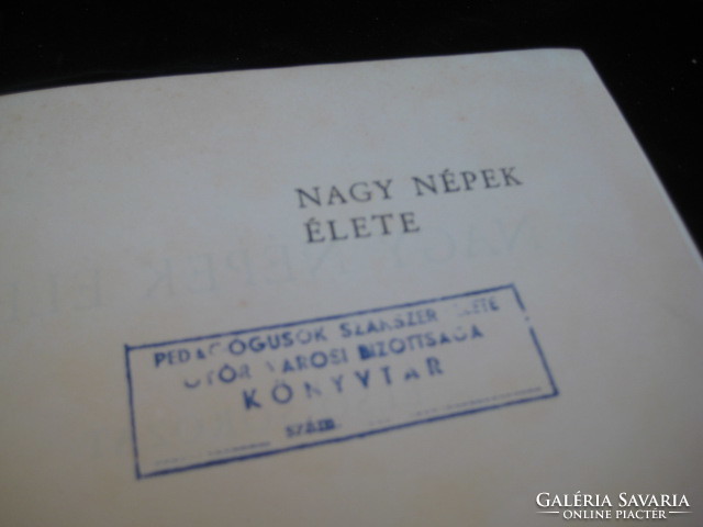 Nagy Népek élete a szovjetúnióban , szerk : Bolgár Elek  1946  , 600 oldalon