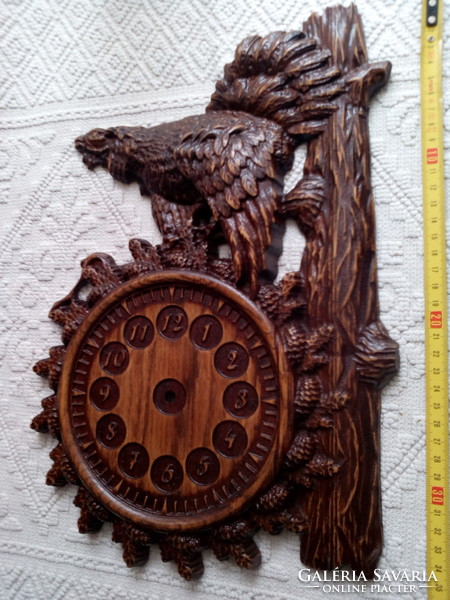 Carved wall clock - carving