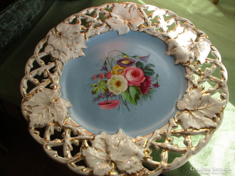 Pirkenhammer porcelain plate from the 1800s. Museum piece!