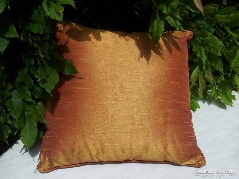 Design decorative pillow