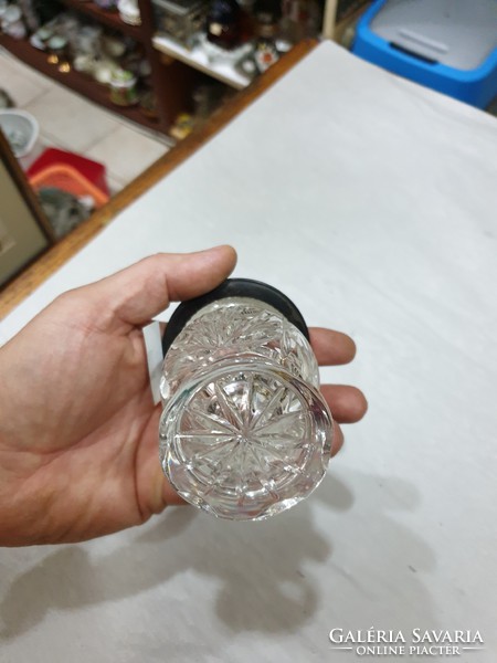 Ezüst peremes kristály váza