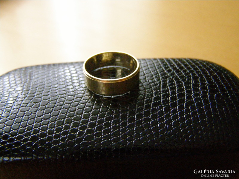 Arany női karikagyűrű, 14 karátos