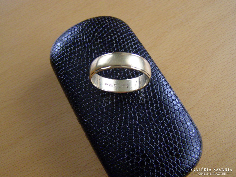 Gold men's wedding ring, 14 carats