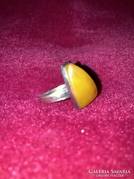 Silver ring with amber stones from the last century!!