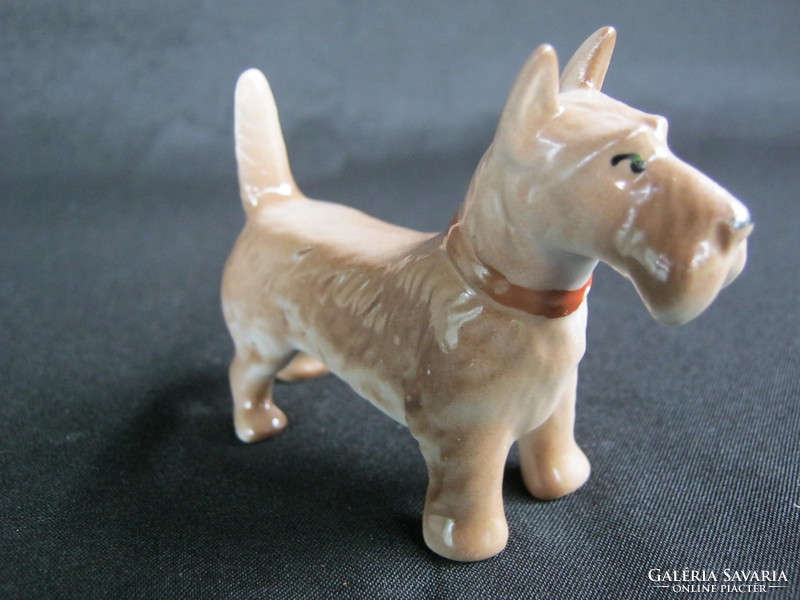 Aquincum porcelain fox dog