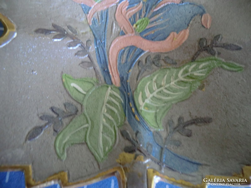 Sárgarézre  festve szőlőlevél forma  Asztaldísz gyönyörű és különleges forma 21x21 cm