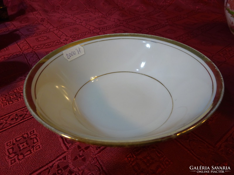 Japanese porcelain bowl, with gold stripe, top diameter 15.6 cm. He has!