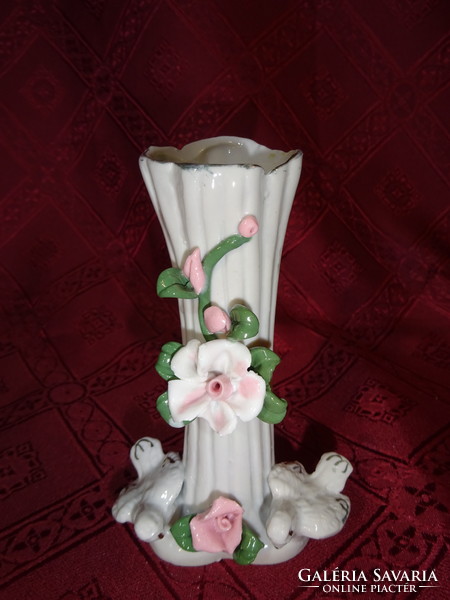 Heart-based German porcelain vase with doves and rose pattern, height 12 cm. He has!
