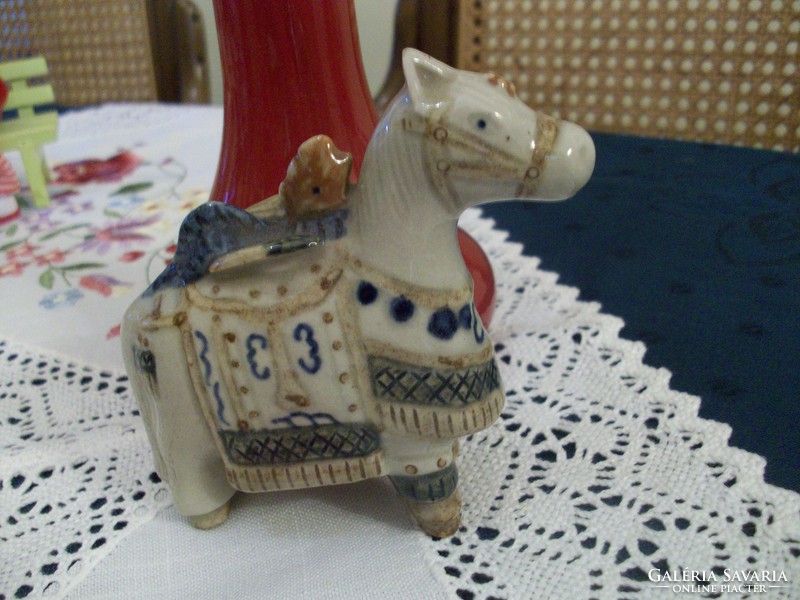 Porcelain horse