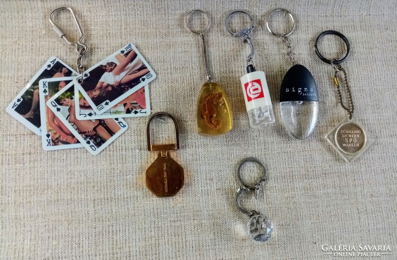 Retro key chain collection in one. 7 pcs