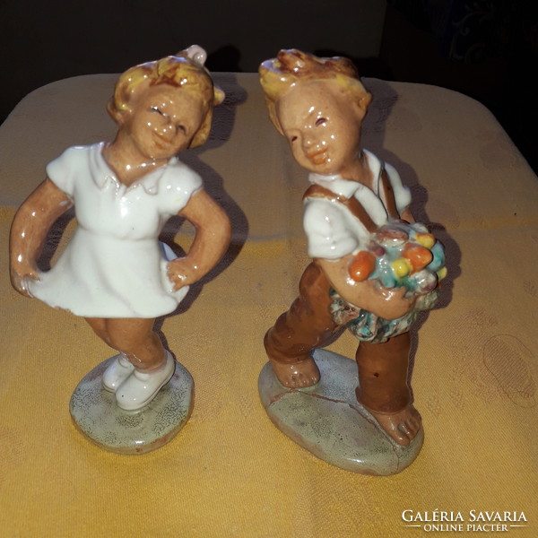 Old ceramic boy and girl (16 cm)