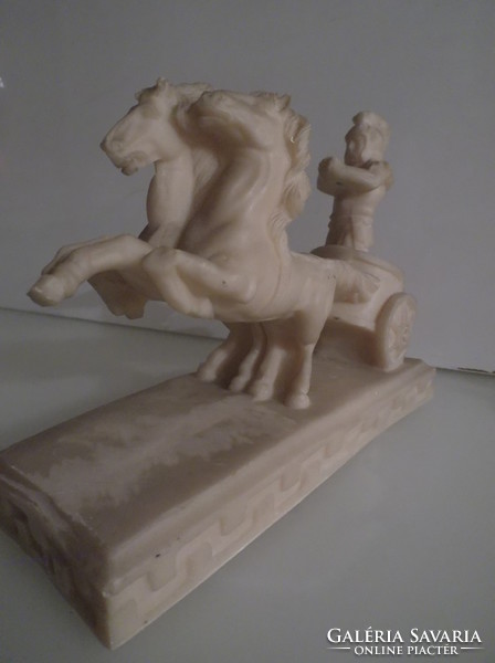 Statue - alabaster - 65 dkg - old - 17 x 12.5 x 6.5 cm - perfect