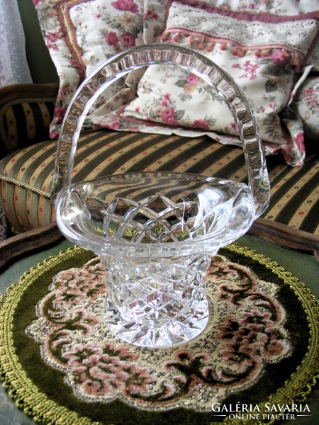 Special, polished, giftable, larger size, flawless, old crystal basket, beautiful piece