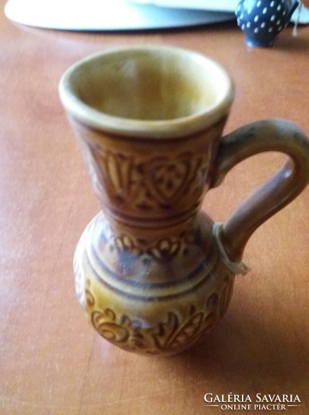 Popular glazed jug