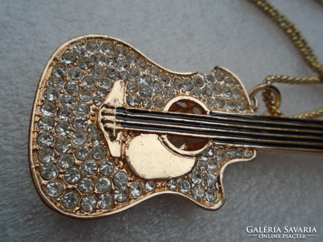 Fantastic work of art lifelike guitar decorated with swarovski stones real fire gilded guitar 9 cm