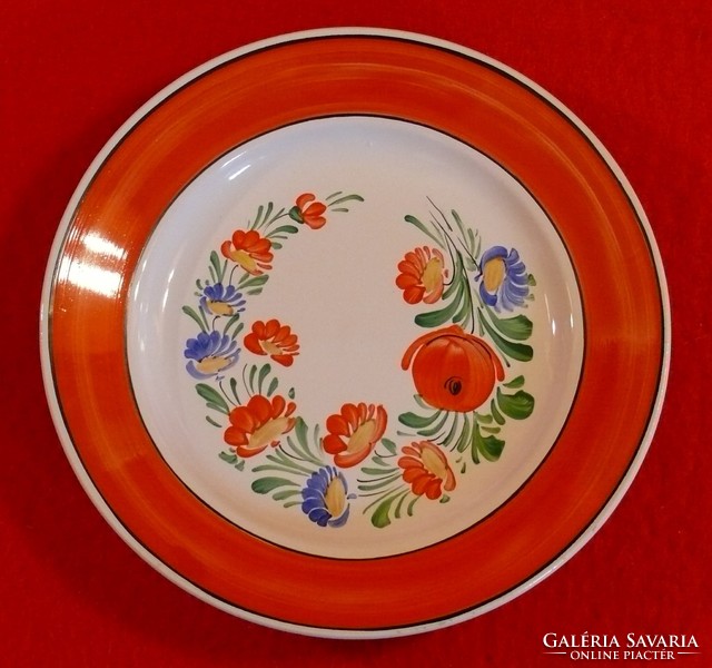 Kézi festéssel díszített tányér, 23 cm