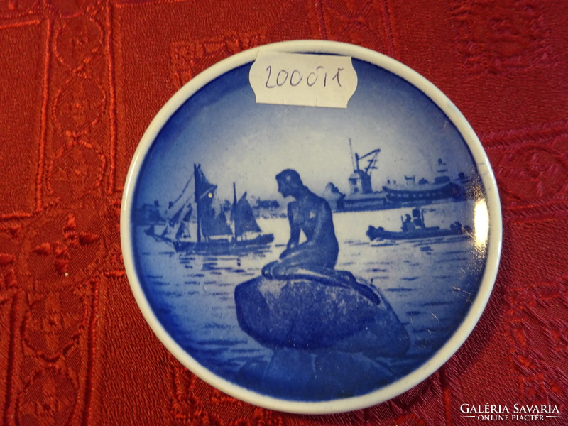 Danish porcelain mini wall plate, diameter 8.3 cm. He has!
