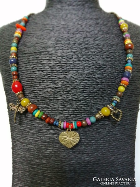 Oriental necklace / necklaces with szuzus
