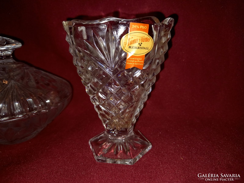 430 Ólomkristály váza és bonbonier Anna hütte 11 cm magas a váza 12 cm széles a bonbonier