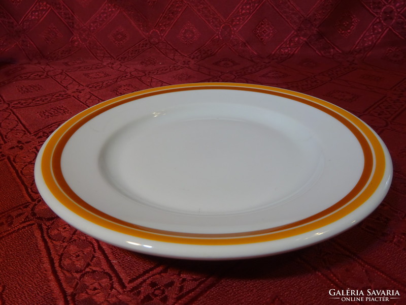Alföldi porcelán, barna sárga csíkos süteményes tányér, átmérője 17,7 cm. Vanneki!