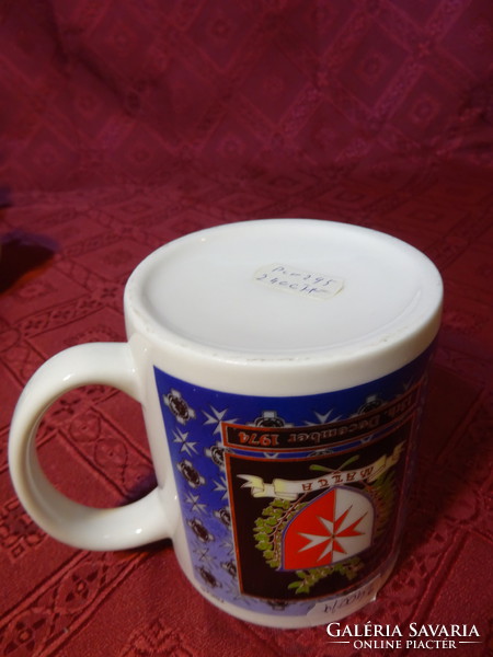 Spanish porcelain, crested mug, top diameter 8 cm. He has!