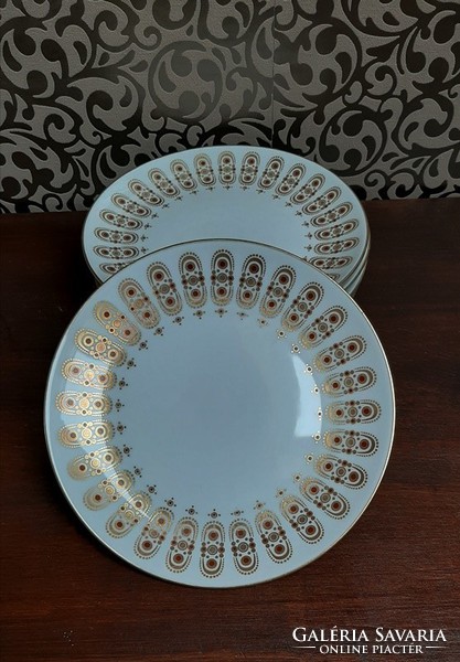 4006 - Hennenberg German porcelain dessert plate