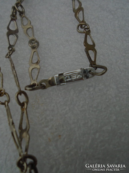 Kámeás antik nemes acél nyaklánc az 50 évekből mely sosem volt használva 45 cm a lánc
