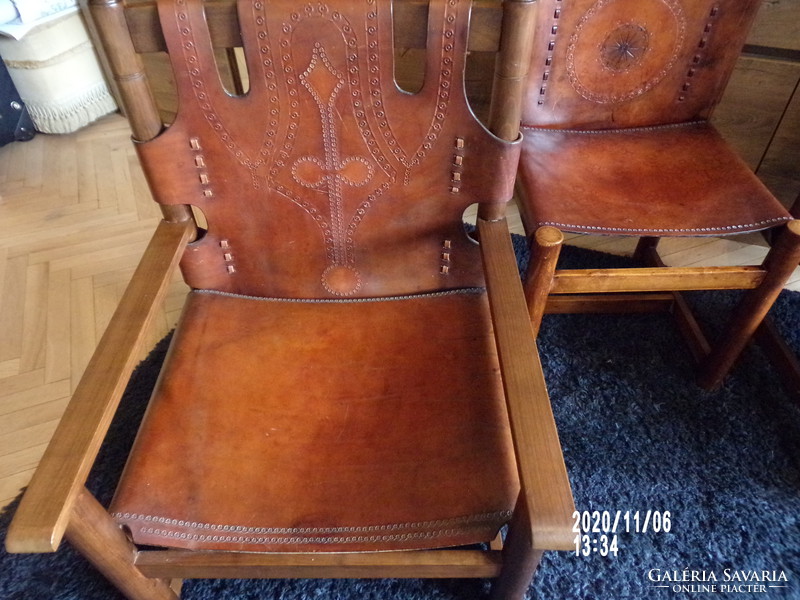 Cowhide armchairs and chairs - craftsman