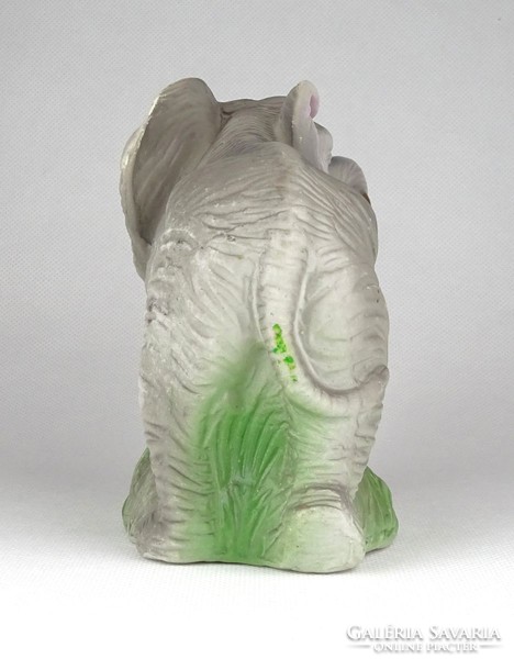 1C534 Felfelé álló ormányú jelzett porcelán elefánt 16 cm
