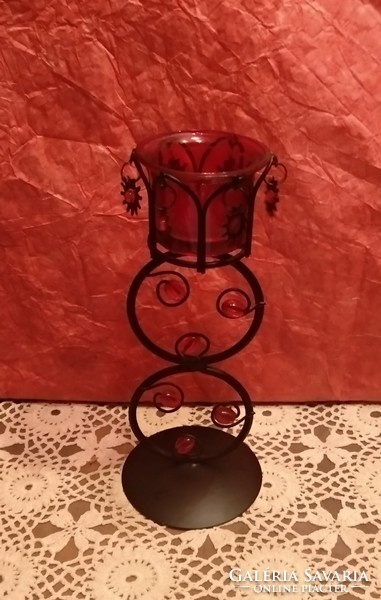 Wrought iron candle holder with red glass beads with red glass cup, recommend!