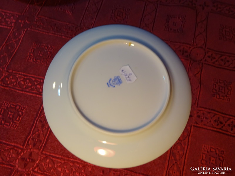 Alföldi porcelain, cake plate with rosehip pattern. Diameter 17.2 Cm.
