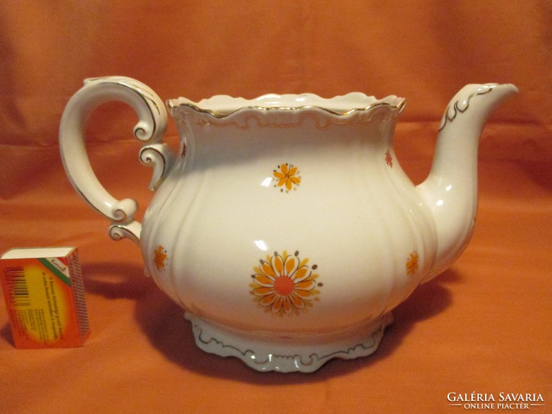 Zsolnay tea pourer, teapot