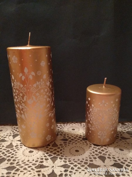 Large candle with golden color 17 cm, recommend!