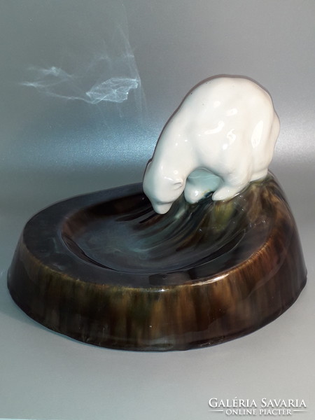 Keramos rt. Nógrádverőce ceramics - polar bear name plate - from the workshop of Géza Gorka 1926