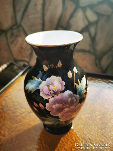 Vase from Eva Bakos