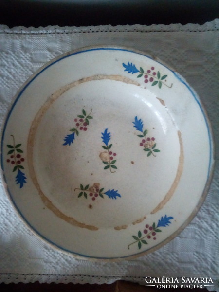 Antique abbey plate, wall plate