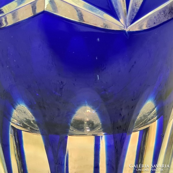 Kétrétegű, csiszolt, hámozott kék kristály üvegváza (1391)