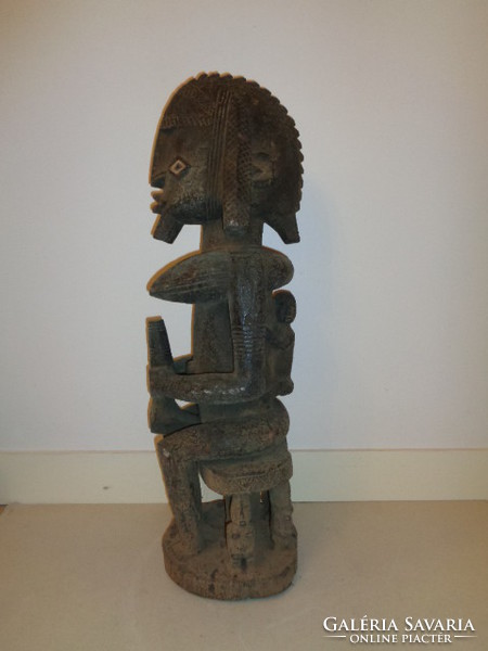 Antique patinated Africa African Bamileke ethnic group wooden statue Cameroon collectable rarity