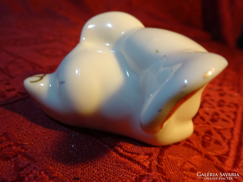 German porcelain, little elephant lying on its stomach. Length 6 cm. He has!