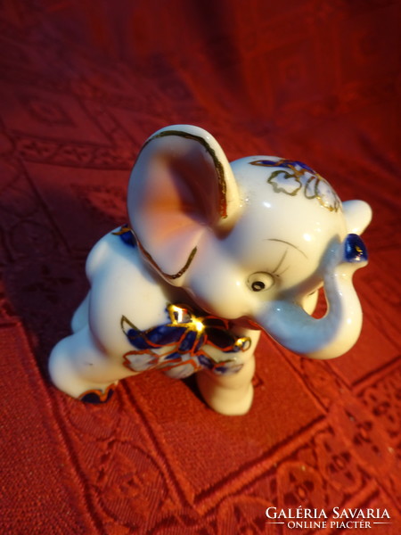 EM & EM exkluzív német porcelán elefánt. Gyönyörű minták és színek. Vanneki!