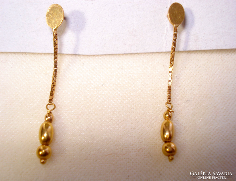 Arany bogyós függős fülbevaló pár (18K)