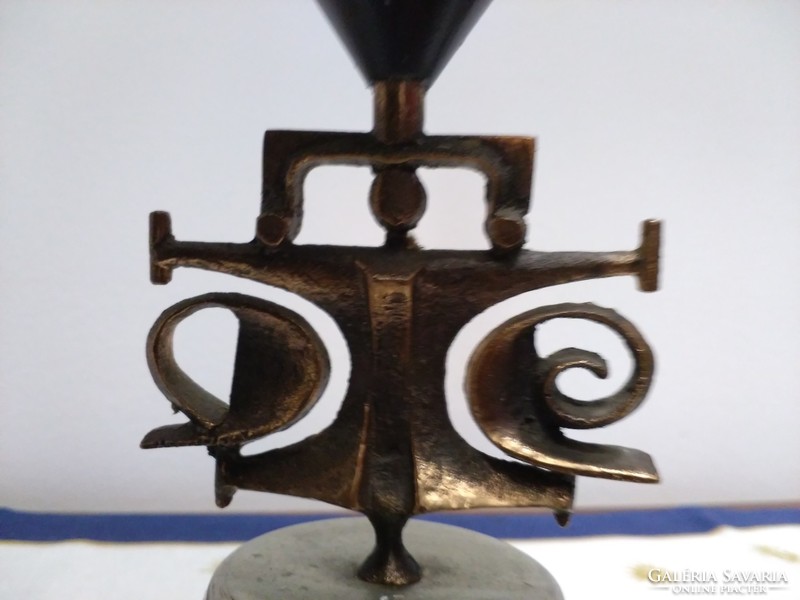 Zsűrizett iparművészeti bronz ötvözött gyertyatartó Muharos vagy Papp Z.