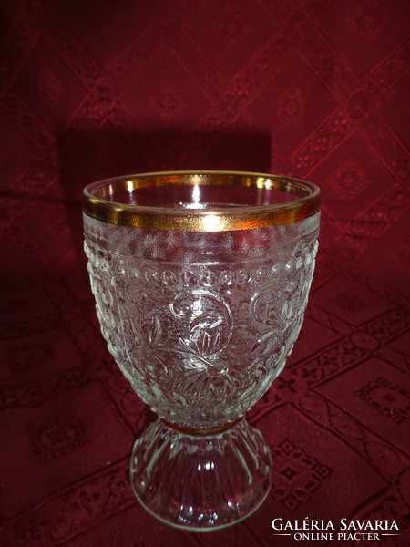 Nyomott mintás üveg pohár arany szegéllyel, magassága 11,5 cm. Vanneki!