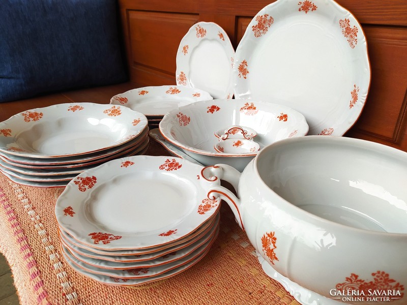 Zsolnay porcelán 6 személyes étkészlet