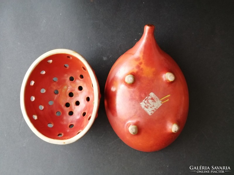 Industrial artist lake head ceramic hedgehog, hedgehog ikebana - ep