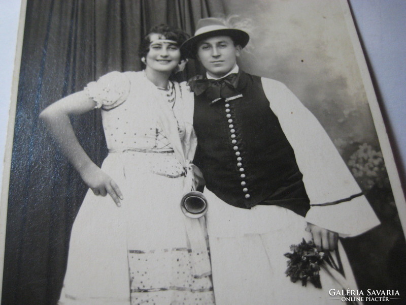 Young Hungarian couple in traditional costume in the 40's