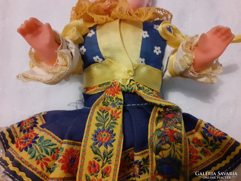 Old doll in folk costume 31 cm